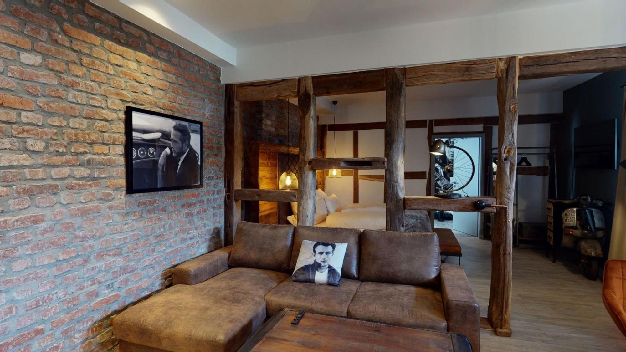 Hotel Alte Schule 바트베르레부르크 외부 사진