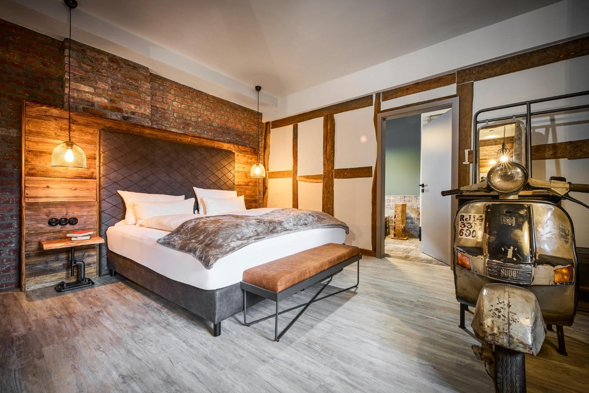 Hotel Alte Schule 바트베르레부르크 외부 사진